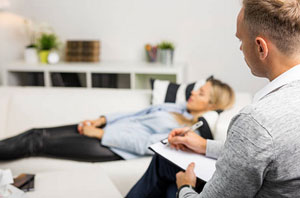 Hypnotherapy Esher Surrey (KT10)